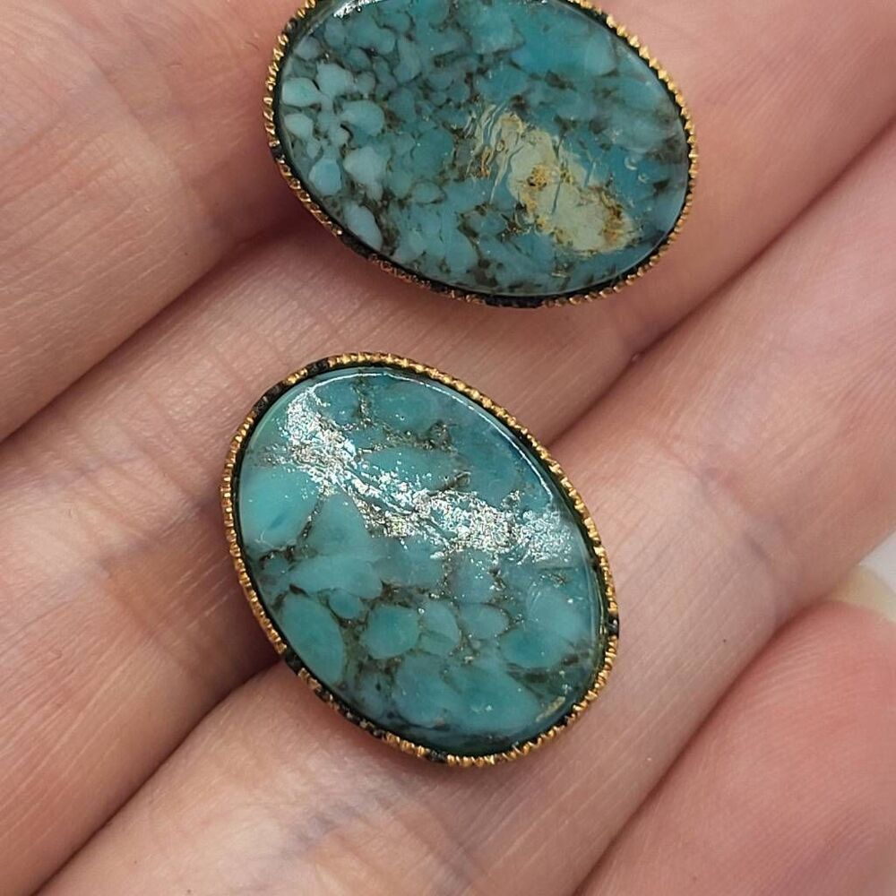 Vintage Turquoise Oval Stud Earrings 13mm